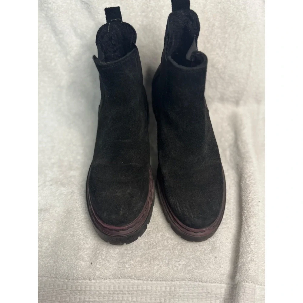 Black Chelsea slide in Boot Woman's Size 8 Black Suede workwear